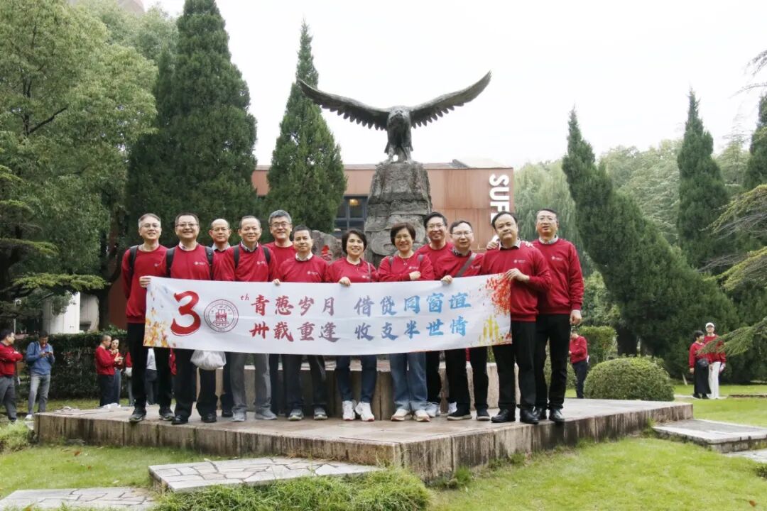 tIPGd8zp_wcyw.jpg?auth_key=1763308799-0-