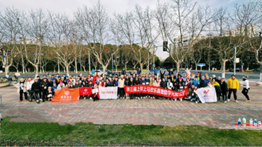 红色折纸.jpg 图片